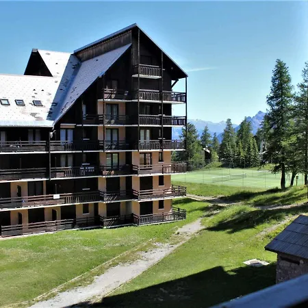2 Pieces - Pied Des Pistes, Balcon, Piscine, Tennis - 1850 - Fr-1-330-168 Risoul