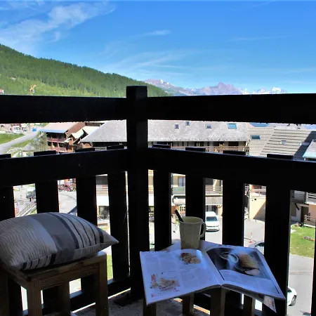 2 Pieces - Pied Des Pistes, Balcon, Piscine, Tennis - 1850 - Fr-1-330-168 * Risoul